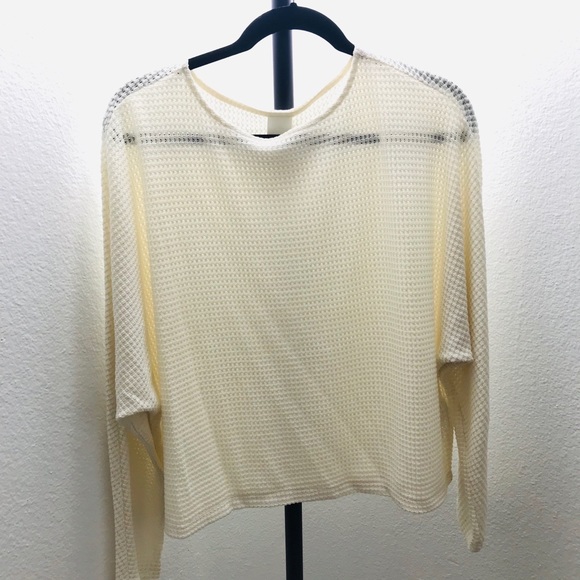 Cream Tee - Picture 1 of 3